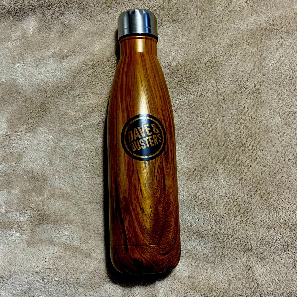 Dave a Buster water bottle